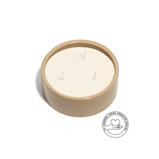 VELA HANDMADE XL ARENA JASPEADO CEDRO VERBENA